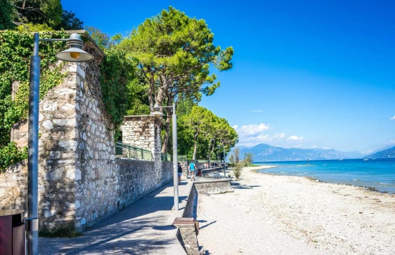 Ossidiana Apartment - Vista Lago - Centrico Sirmione Exterior photo